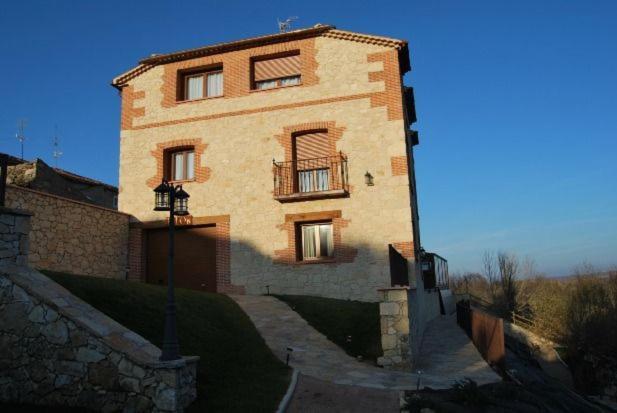 Casa Rural El Pilon Torre Val De San Pedro Bagian luar foto