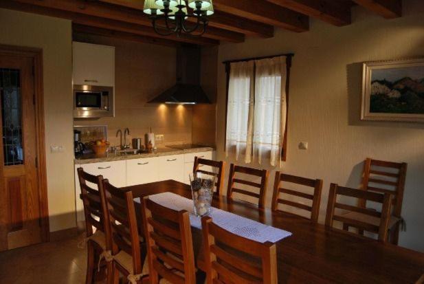 Casa Rural El Pilon Torre Val De San Pedro Bagian luar foto
